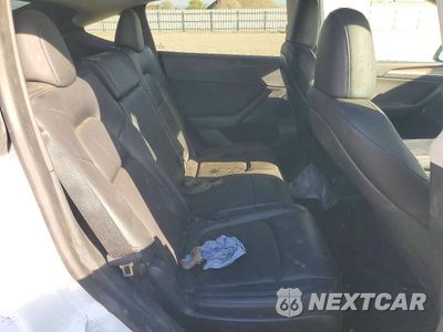 Zdjęcie 10 z 12 samochodu: 2023 TESLA MODEL Y VIN:7SAYGAEE1PF740194 - miniatura