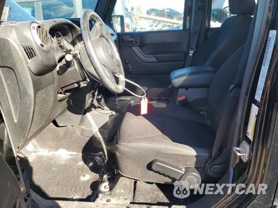 Zdjęcie 7 z 13 samochodu: 2016 JEEP WRANGLER UNLIMITED SPORT VIN:1C4BJWDG3GL152170 - miniatura