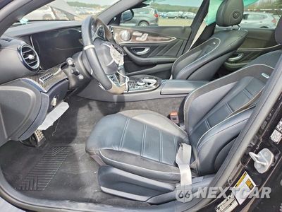 Zdjęcie 7 z 13 samochodu: 2018 MERCEDES-BENZ E 63 AMG-S VIN:WDDZF8KB0JA329575 - miniatura