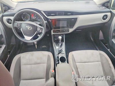 Zdjęcie 8 z 12 samochodu: 2017 TOYOTA COROLLA LE VIN:5YFBURHE8HP626284 - miniatura