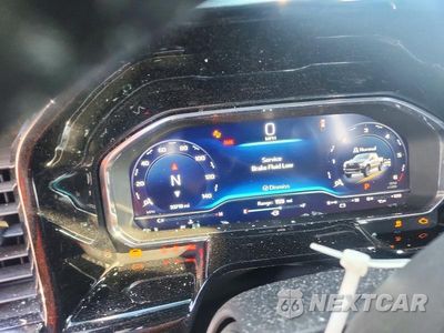 Zdjęcie 9 z 12 samochodu: 2022 CHEVROLET SILVERADO K1500 ZR2 VIN:3GCUDHEL0NG642311 - miniatura