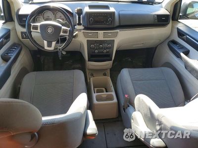 Zdjęcie 8 z 13 samochodu: 2012 VOLKSWAGEN ROUTAN S VIN:2C4RVAAG9CR182107 - miniatura