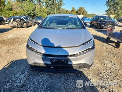Piąte zdjęcie samochodu w środku: 2024 TOYOTA PRIUS LE VIN:JTDACAAU6R3046494 - miniatura