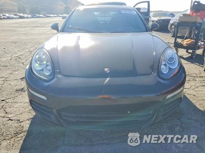 Piąte zdjęcie samochodu w środku: 2014 PORSCHE PANAMERA S HYBRID VIN:WP0AD2A79EL044861 - miniatura