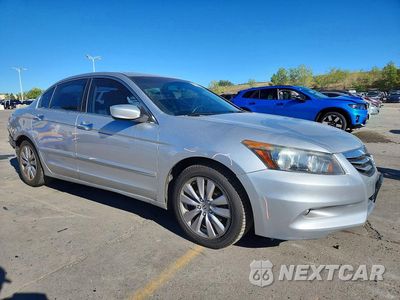 Czwarte zdjęcie samochodu z boku: 2012 HONDA ACCORD EXL VIN:1HGCP3F80CA038349 - miniatura