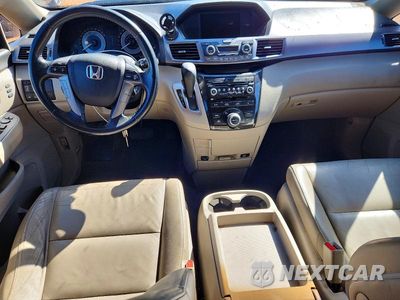 Zdjęcie 8 z 14 samochodu: 2012 HONDA ODYSSEY TOURING VIN:5FNRL5H90CB061448 - miniatura