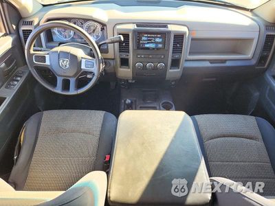 Zdjęcie 8 z 12 samochodu: 2010 DODG RAM 2500 VIN:3D7UT2CLXAG130249 - miniatura