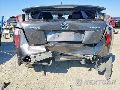 Zdjęcie 6 z 12 samochodu: 2017 TOYOTA PRIUS TWO ECO VIN:JTDKARFU2H3031717 - miniatura