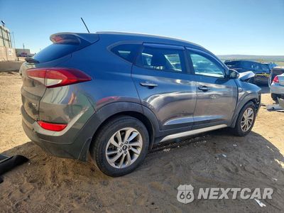 Trzecie zdjęcie samochodu z tyłu: 2017 HYUNDAI TUCSON SE VIN:KM8J3CA47HU317305 - miniatura
