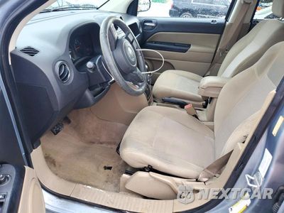 Zdjęcie 7 z 13 samochodu: 2013 JEEP COMPASS LATITUDE VIN:1C4NJCEB0DD102377 - miniatura