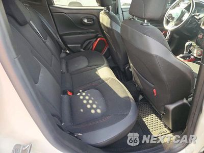 Zdjęcie 11 z 13 samochodu: 2019 JEEP RENEGADE TRAILHAWK VIN:ZACNJBC1XKPK09548 - miniatura