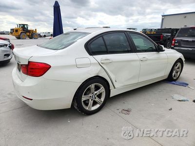 Trzecie zdjęcie samochodu z tyłu: 2015 BMW 328 I VIN:WBA3A5G5XFNS88871 - miniatura
