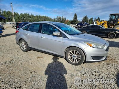 Czwarte zdjęcie samochodu z boku: 2015 FORD FOCUS SE VIN:1FADP3F20FL241786 - miniatura