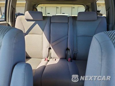 Zdjęcie 10 z 13 samochodu: 2005 TOYOTA HIGHLANDER BASE VIN:JTEEP21A450077672 - miniatura