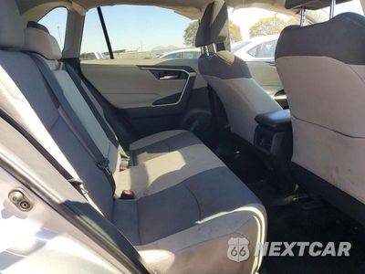 Zdjęcie 11 z 13 samochodu: 2019 TOYOTA RAV4 XLE VIN:2T3W1RFV5KW043133 - miniatura