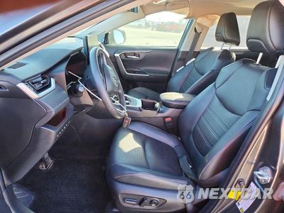 Zdjęcie 7 z 13 samochodu: 2023 TOYOTA RAV4 LIMITED VIN:4T3D6RFV1PU106115 - miniatura