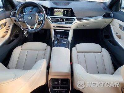 Zdjęcie 8 z 12 samochodu: 2020 BMW 330XI VIN:3MW5R7J01L8B11179 - miniatura