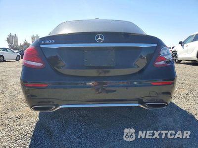 Zdjęcie 6 z 12 samochodu: 2018 MERCEDES-BENZ E 300 VIN:WDDZF4JB7JA328658 - miniatura