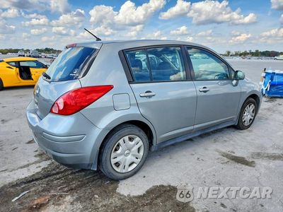 Trzecie zdjęcie samochodu z tyłu: 2010 NISSAN VERSA 1.8 S VIN:3N1BC1CP8AL393428 - miniatura