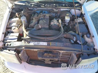 Zdjęcie 11 z 13 samochodu: 2003 GMC SONOMA VIN:1GTCS14H938253238 - miniatura