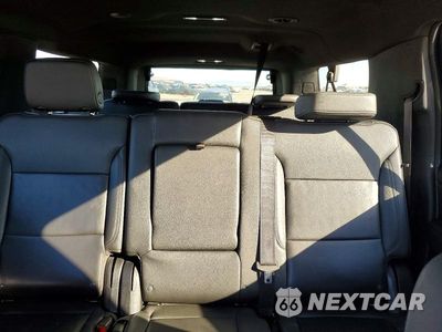 Zdjęcie 10 z 13 samochodu: 2023 CHEVROLET SUBURBAN C1500 LT VIN:1GNSCCKD4PR251120 - miniatura