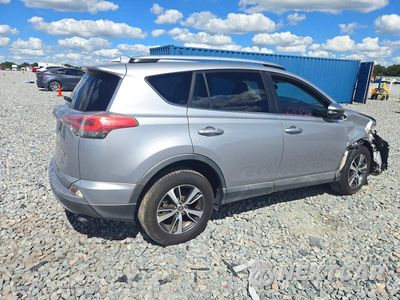 Trzecie zdjęcie samochodu z tyłu: 2016 TOYOTA RAV4 XLE VIN:2T3WFREV4GW277547 - miniatura