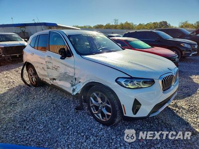 Czwarte zdjęcie samochodu z boku: 2022 BMW X3 XDRIVE30I VIN:5UX53DP08N9J91386 - miniatura
