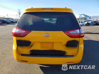 Zdjęcie 6 z 13 samochodu: 2017 TOYOTA SIENNA LE VIN:5TDKZ3DCXHS804240 - miniatura
