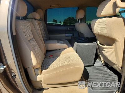 Zdjęcie 10 z 12 samochodu: 2011 TOYOTA TUNDRA CREWMAX SR5 VIN:5TFDY5F10BX178928 - miniatura