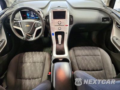 Zdjęcie 8 z 12 samochodu: 2013 CHEVROLET VOLT VIN:1G1RA6E49DU122320 - miniatura