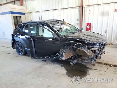 Czwarte zdjęcie samochodu z boku: 2026 HYUNDAI KONA SEL SPORT VIN:KM8HF3AB0TU483968 - miniatura