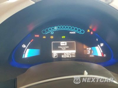 Zdjęcie 9 z 12 samochodu: 2012 NISSAN LEAF SV VIN:JN1AZ0CP5CT024075 - miniatura