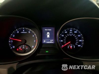 Zdjęcie 9 z 13 samochodu: 2016 HYUNDAI SANTA FE SPORT 2.4L VIN:5XYZT3LB5GG360723 - miniatura