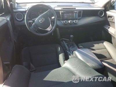 Zdjęcie 8 z 13 samochodu: 2017 TOYOTA RAV4 LE VIN:2T3BFREV4HW660503 - miniatura