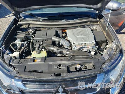 Zdjęcie 11 z 13 samochodu: 2018 MITSUBISHI OUTLANDER SE VIN:JA4J24A52JZ043830 - miniatura