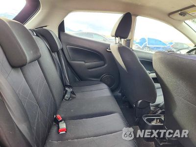 Zdjęcie 10 z 12 samochodu: 2012 MAZDA MAZDA2 VIN:JM1DE1KZ9C0134160 - miniatura