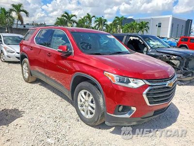 Czwarte zdjęcie samochodu z boku: 2021 CHEVROLET TRAVERSE LT VIN:1GNERGKW0MJ189634 - miniatura