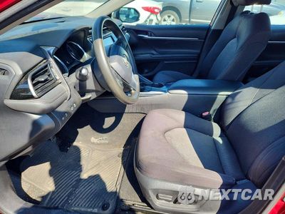 Zdjęcie 7 z 12 samochodu: 2020 TOYOTA CAMRY LE VIN:4T1C11AK0LU939593 - miniatura