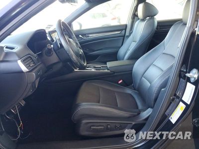 Zdjęcie 7 z 12 samochodu: 2019 HONDA ACCORD SPORT VIN:1HGCV1F39KA095758 - miniatura