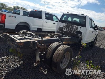Trzecie zdjęcie samochodu z tyłu: 2022 FORD F550 SUPER DUTY VIN:1FD0X5HT7NED90155 - miniatura