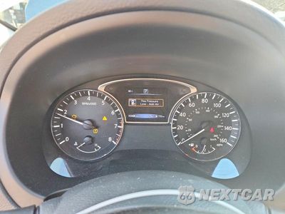 Zdjęcie 9 z 12 samochodu: 2016 NISSAN ALTIMA 2.5 SV VIN:1N4AL3AP1GC192777 - miniatura