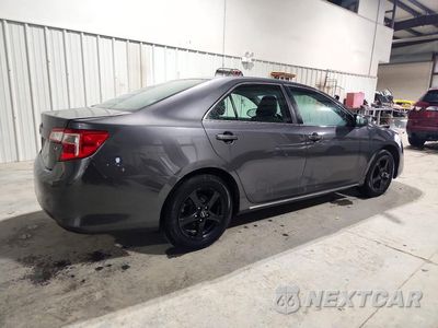 Trzecie zdjęcie samochodu z tyłu: 2014 TOYOTA CAMRY LE VIN:4T4BF1FK7ER343914 - miniatura
