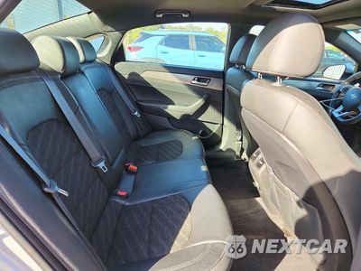 Zdjęcie 10 z 12 samochodu: 2019 HYUNDAI SONATA SPORT VIN:5NPE34AFXKH780361 - miniatura