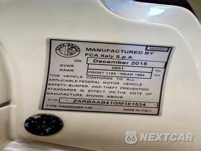 Zdjęcie 13 z 13 samochodu: 2016 ALFA ROMEO 4C SPIDER VIN:ZARBAAB41GM181534 - miniatura