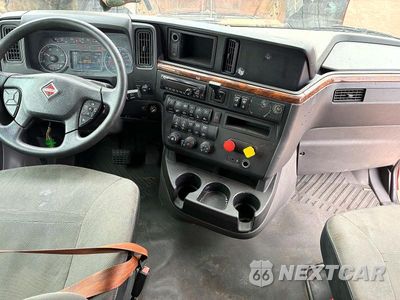 Zdjęcie 9 z 10 samochodu: 2018 INTERNATIONAL LT625 VIN:3HSDZAPR9JN566515 - miniatura