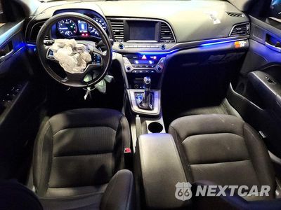 Zdjęcie 8 z 13 samochodu: 2017 HYUNDAI ELANTRA VALUE EDITION VIN:KMHD84LF8HU302296 - miniatura