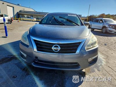 Piąte zdjęcie samochodu w środku: 2014 NISSAN ALTIMA 2.5 S VIN:1N4AL3AP0EN251108 - miniatura