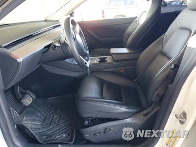 Zdjęcie 7 z 12 samochodu: 2022 TESLA MODEL Y VIN:7SAYGDEE3NF435892 - miniatura