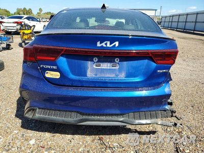 Zdjęcie 6 z 12 samochodu: 2024 KIA FORTE GT LINE VIN:3KPF54AD8RE826569 - miniatura