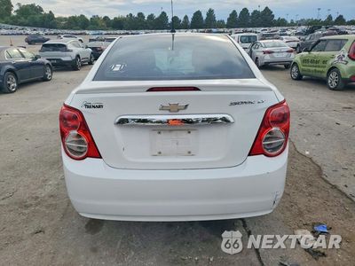 Zdjęcie 6 z 12 samochodu: 2013 CHEVROLET SONIC LT VIN:1G1JC5SH3D4186877 - miniatura